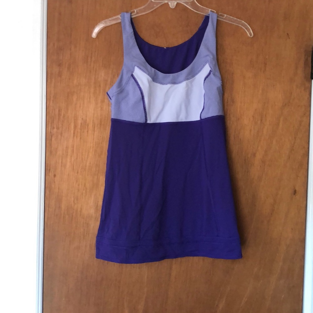 LULULEMON Top